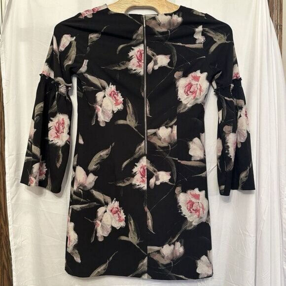 White House Black Market Size 12 Black Floral Bell Sleeve Vneck Shift Dress - Picture 3 of 5